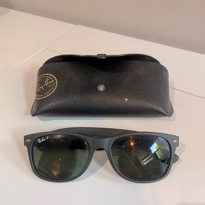 Polarized Ray-Ban - New Wayfarer Matte Black